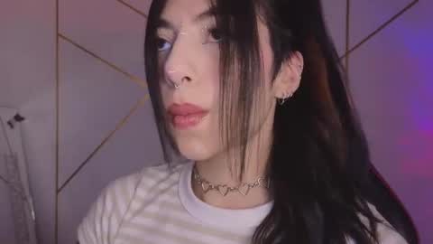 Snapshot of hollyxx_ chatting on October 24, 2025, 3:08 pm holly online show from October 24, 2025, 3:08 pm