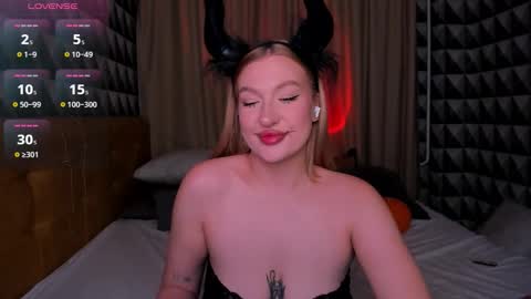 Emma online show from October 31, 2025, 1:17 am