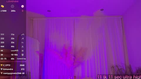 Snapshot of holy_alexa chatting on December 24, 2024, 1:06 pm Alexa online show from December 24, 2024, 1:06 pm