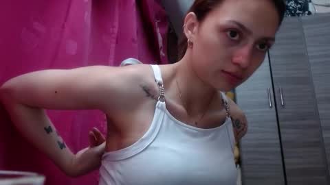 Juli online show from March 1, 2026, 2:57 am