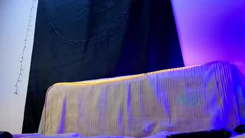 Snapshot of holy_taby_ chatting on January 19, 2025, 6:31 am online show from January 19, 2025, 6:31 am