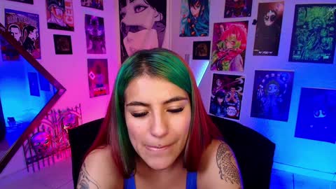   online show from January 31, 2025, 10:10 pm