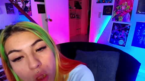   online show from February 5, 2025, 11:06 pm