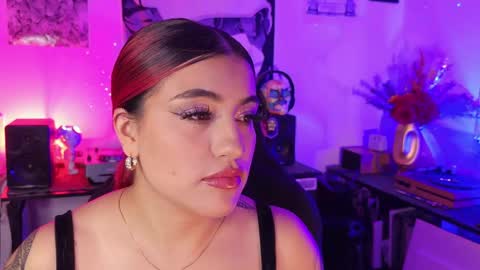   online show from May 15, 2026, 10:50 pm