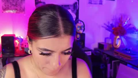   online show from May 15, 2026, 11:23 pm