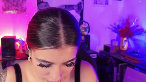   online show from May 15, 2026, 11:34 pm