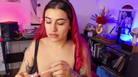   online show from May 18, 2026, 10:15 pm