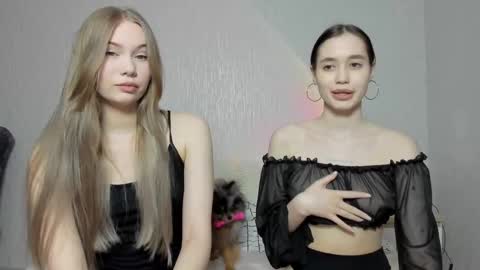 Lilith and Ellie  online show from March 4, 2025, 7:43 pm