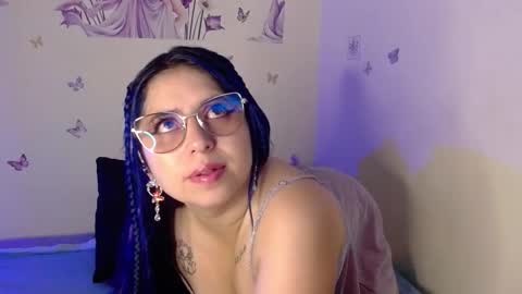 mimi online show from September 30, 2025, 11:37 am