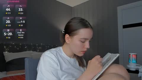 Chantal online show from March 17, 2026, 7:28 pm