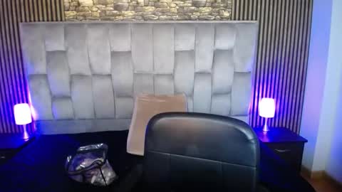 Honney online show from December 19, 2024, 4:23 am