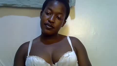 honey_dropp1 online show from May 22, 2026, 5:18 pm