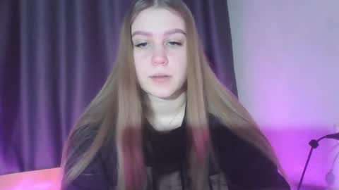 honey_lolaaa online show from November 21, 2025, 3:00 pm