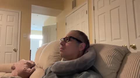 Snapshot of honey_man14 chatting on December 23, 2024, 3:01 pm honey_man14 online show from December 23, 2024, 3:01 pm
