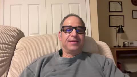 Snapshot of honey_man14 chatting on December 30, 2024, 10:12 pm honey_man14 online show from December 30, 2024, 10:12 pm