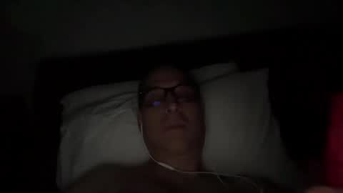 Snapshot of honey_man14 chatting on January 15, 2025, 5:26 pm honey_man14 online show from January 15, 2025, 5:26 pm