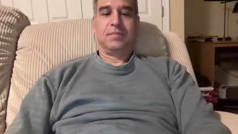 Snapshot of honey_man14 chatting on February 18, 2025, 4:04 am honey_man14 online show from February 18, 2025, 4:04 am