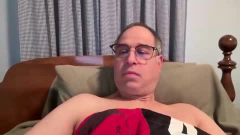 honey_man14 online show from February 17, 2026, 12:34 pm