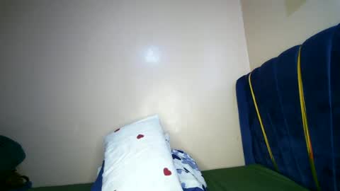 honey_nubia0 online show from June 21, 2026, 11:13 am
