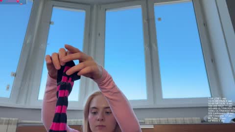 Jenyanew vid how I squirt in forest in bio online show from March 21, 2026, 12:21 pm