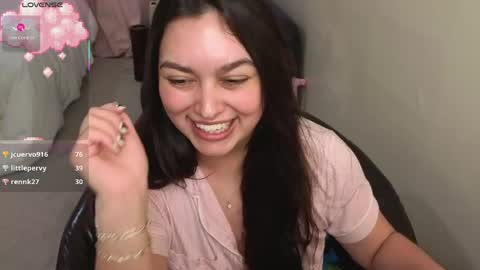 Tia online show from May 15, 2026, 11:56 pm