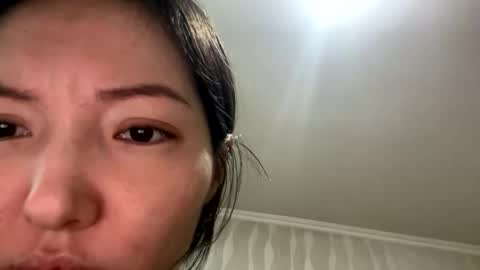 honey_yuzu online show from January 17, 2026, 8:41 am