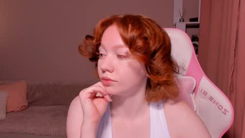 Snapshot of honeyautumn chatting on January 7, 2025, 12:24 am honeyautumn online show from January 7, 2025, 12:24 am