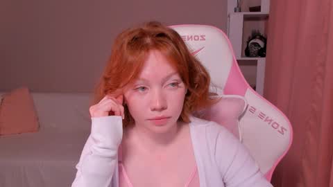 Snapshot of honeyautumn chatting on January 28, 2025, 3:04 am honeyautumn online show from January 28, 2025, 3:04 am
