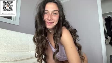 Snapshot of honeybelle8 chatting on March 21, 2026, 11:15 am belle brunette online show from March 21, 2026, 11:15 am