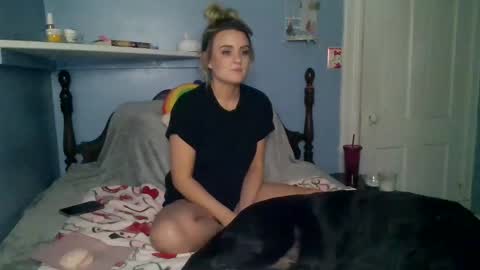 HoneyDrippinBunny online show from February 6, 2025, 4:53 am