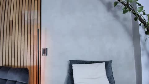 Sofia independent model online show from December 22, 2024, 11:11 am