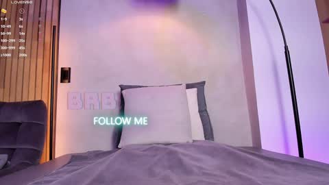 Sofia independent model online show from January 13, 2025, 11:19 am