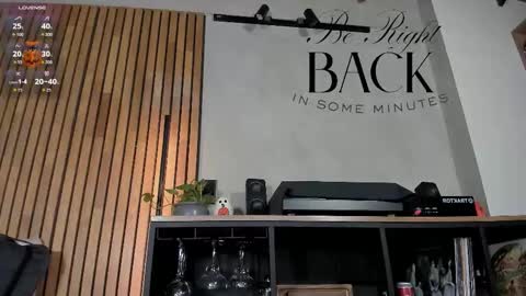 Sofia independent model online show from October 10, 2025, 11:20 am