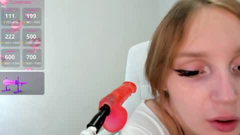 Snapshot of honeylace_ chatting on May 23, 2026, 3:16 pm Kris online show from May 23, 2026, 3:16 pm