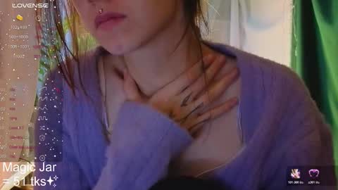 Molly  online show from October 19, 2025, 4:02 am