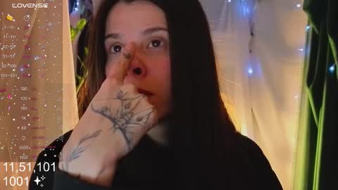 Molly  online show from October 26, 2025, 3:51 pm