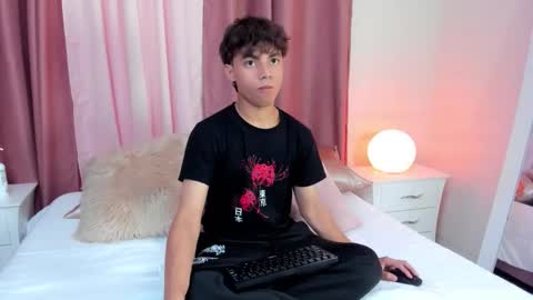 honeymoon_sariel online show from October 30, 2025, 8:20 pm