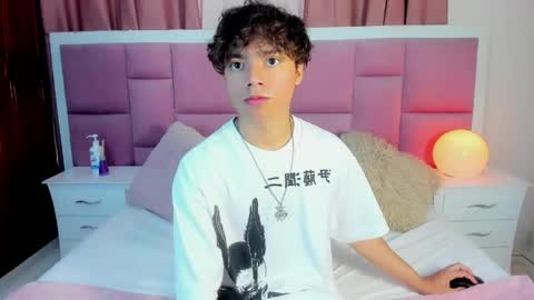 honeymoon_sariel online show from May 20, 2026, 2:01 pm