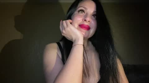 Snapshot of honeyvibe26 chatting on May 22, 2026, 8:47 pm honeyvibe26 online show from May 22, 2026, 8:47 pm