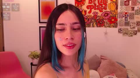    online show from November 5, 2025, 8:20 pm