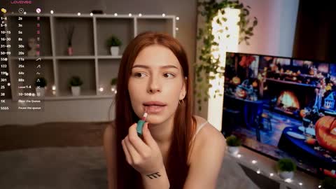 honneybunneey online show from November 1, 2025, 8:05 am