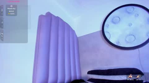 honnyy_23 online show from February 21, 2026, 8:10 pm