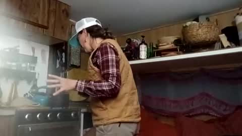 Snapshot of hoodoou chatting on February 1, 2026, 1:26 am hoodoou online show from February 1, 2026, 1:26 am