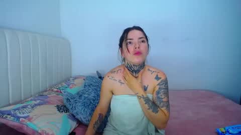 ONLYFANS online show from April 16, 2026, 9:26 pm