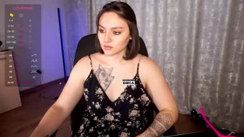 Karina online show from November 6, 2025, 3:07 am