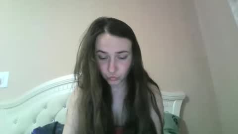 hootloove69 online show from March 22, 2026, 6:00 pm