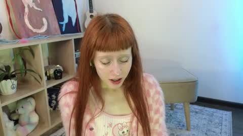 LINA AND VICKY online show from May 29, 2026, 5:49 am