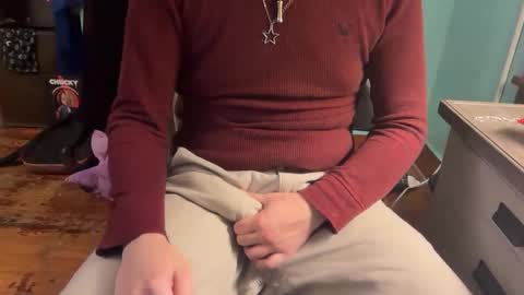 HorchataLeche online show from November 11, 2025, 3:28 am