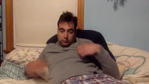 Snapshot of hornemike127 chatting on April 27, 2026, 2:09 am hornemike127 online show from April 27, 2026, 2:09 am