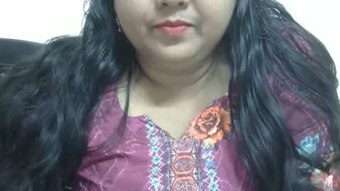 Snapshot of horneydesibabe chatting on December 11, 2024, 6:31 pm horneydesibabe online show from December 11, 2024, 6:31 pm